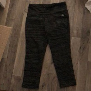 Exercise stretch pants